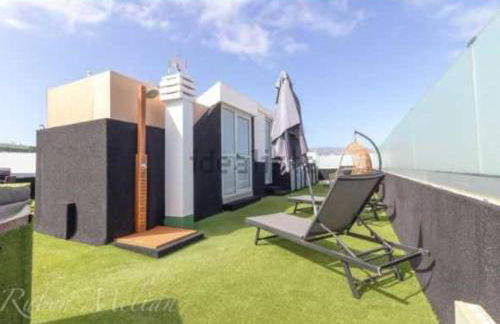 APARTAMENTO ATICO gran terraza y Jacuzzi cerca de la playa - Photo 34