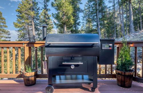 BEST VIEWS! Luxury Mountain Home - Saltwater HotTub, Firepit, BBQ- Close to SKI, Red Rocks - Foto 36