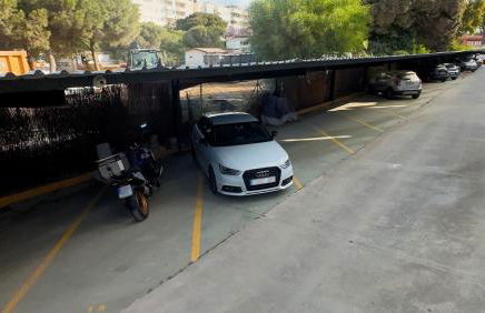 Marbella Hideaway BBQ, POOL & Best walking distance Beaches - Photo 2