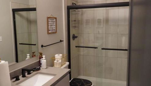 Gorgeous High-Rise On The River - Foto 3