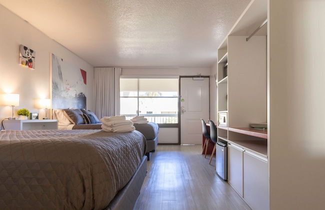 Entire Studio With Free Shuttle to Disney - Foto 14