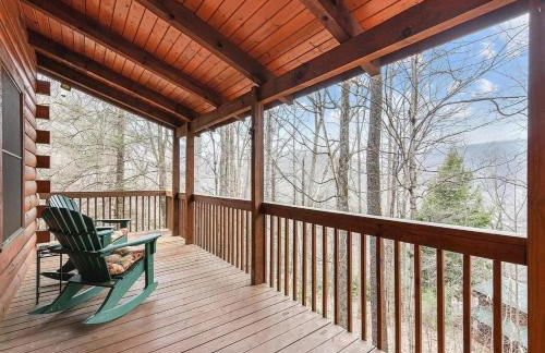 Cozy Maggie Valley Hot tub cabin - Foto 26