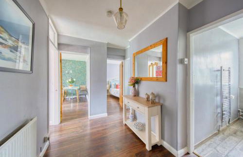 2 bed flat - SW London with parking - Foto 8