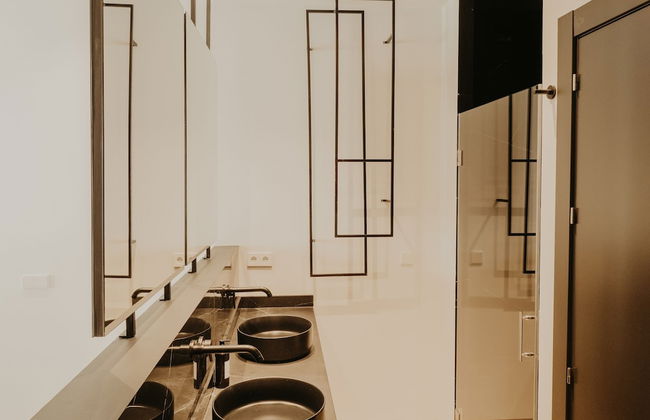 Comfy Studios Hotel - Photo 46