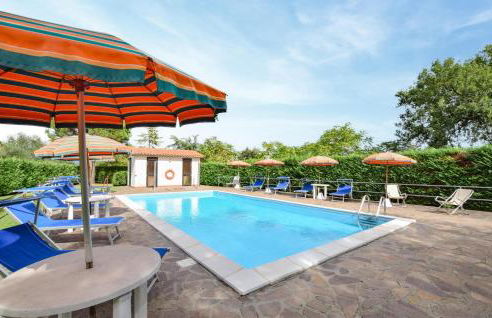 Cozy Apartment In Castiglione Del Lago - Foto 12