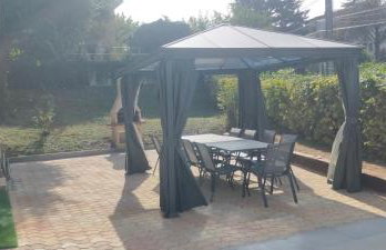 Gîte des Gones Maison 3 étoiles 10 personnes Jardin Lyon Eurexpo - Foto 3