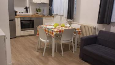 Elegant and modern two-room apartment with equipped kitchen - Foto 3