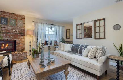 Coastal Retreat with Hot Tub Ocean Views Backyard Fun Newport Oasis by AvantStay - Foto 9