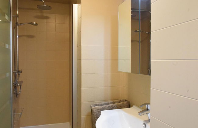 Manderley 0301 Very Well Located - Photo 18