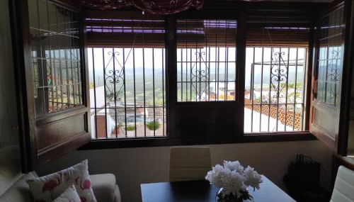 Encantadora casa con piscina privada y vistas panorámicas - Foto 2