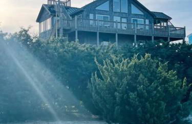 Dune Haus - Oceanfront w Hot Tub, Private Beach - Foto 9