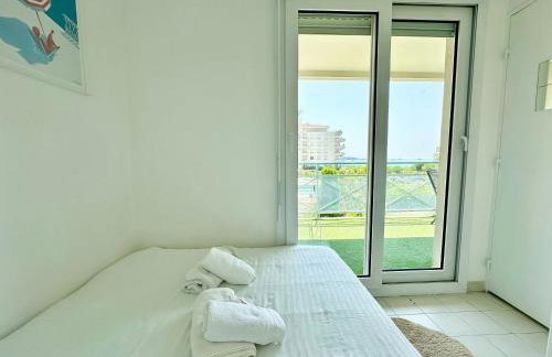 2Bed Seaview swimming pool beach on footparking - Foto 16
