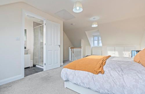 #83 Stylish Wigston Home - Near Bradgate Park - Sleeps 4 -" Perfect for contractors and Families - Free Parking" - Foto 52
