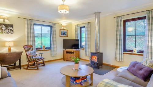 Bunchrew Farm Cottage - Photo 2