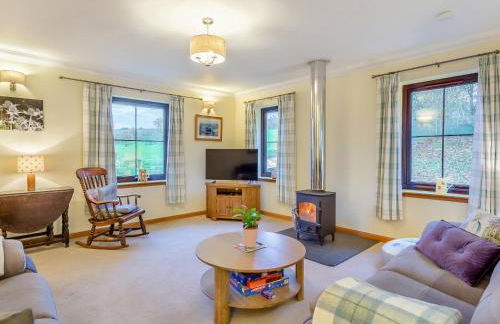 Bunchrew Farm Cottage - Photo 2