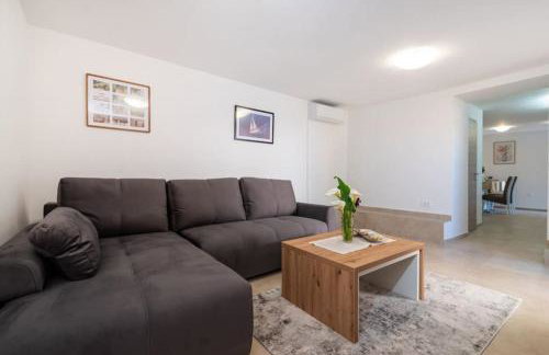 Holiday Home with jacuzzi - by TA Leut Agency - Foto 19