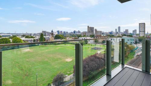 Skyline View 1 Bed Apartment Sleeps 2 - Balcony - Foto 5