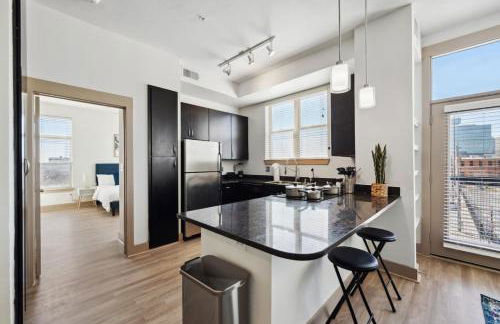 Stylish 1Br in Deep Ellum with Free Parking Near Baylor Med - Foto 9