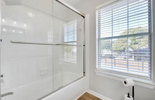 Lewisville Estate - Spacious 5BR w Game Room - Foto 28