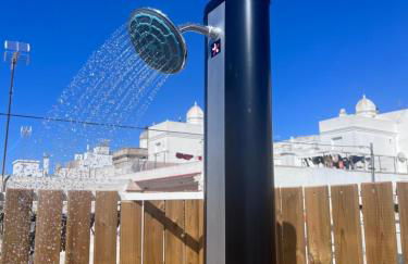 GATU PREMIUM Villa Galeona, con terraza privada chillout - Foto 6