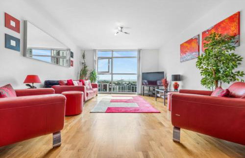 Stunning Spacious City Apartment with free parking - Foto 3