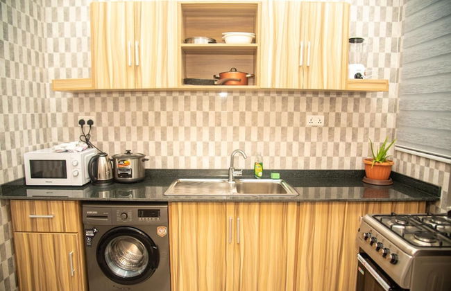 Captivating 1-bed Apartment in Tema, com 25 - Foto 7