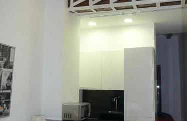 Apartamentos Hiedra y Tapinería Mercado Central - Photo 24