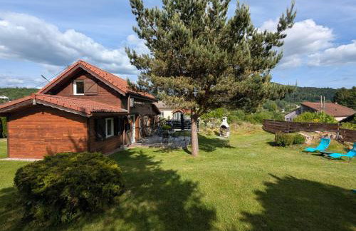 Chalet en bois avec jardin, proche ski et randonnée, équipé pour 8 pers. à Vagney, Vosges - FR-1-589-283 - Foto 1