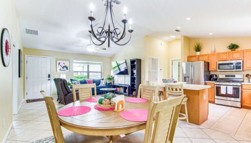 Peaceful Escape with Golf Cart in The Villages! - Foto 3