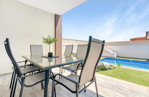 Horizon Blue I Private Pool Luxe I Free Parking I 3BR - Foto 8