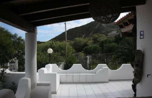 Holiday Home Villa Noir in Vulcanello by Interhome - Foto 5