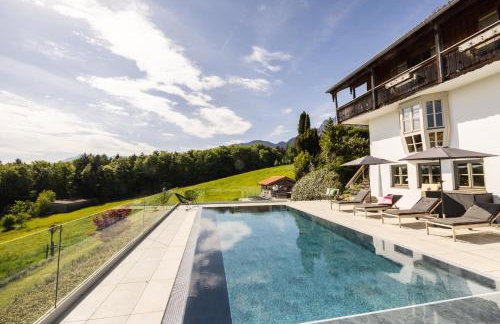 Haus Vogl Anger - Ferienwohnungen mit privater Sauna und beheizten Salzwasser Pool in Panoramalage und Nähe zu Salzburg und Berchtesgaden - Foto 10