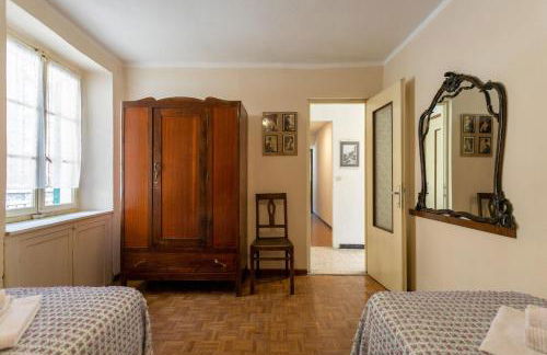 Sciura Elena's Terrace With Lake, Mounts & Valley by Halldis - Foto 29