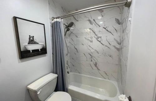 Brown House, Lake, Boat Dock, King Bed, Grill - Foto 21