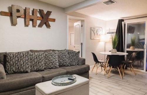 Sunny Guest Suite with large backyard - Pets Welcome - Foto 16