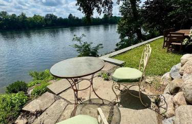 Charming & Whimsical Historic River Home - Photo 21