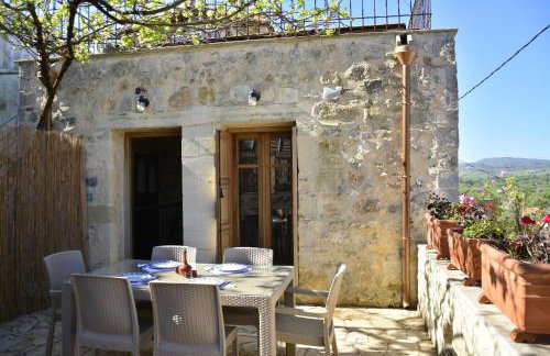 Roukouneli Traditional Stone House - Terrace & BBQ - Foto 6