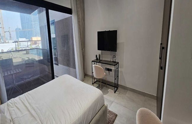 Luxury Studio in Jumeirah Village Circle - Photo 4