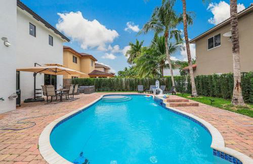 Modern Miami Home with Patio and Pool - Foto 30