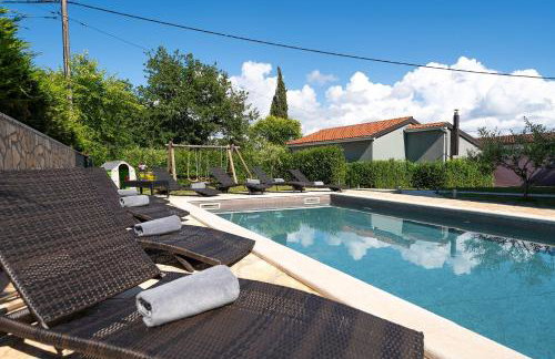 Haustierfreundliche Villa mit Privatpool, Panoramablick und freien Eintritt ins Ferienresort Lanterna - Foto 5