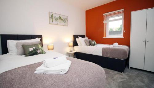 Spacious 2 Bedroom Apartment with Free parking - Foto 3