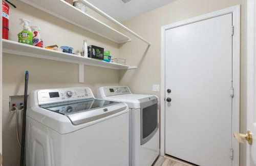 Putting Green, Pool and Spa! San Tan Valley Escape - Foto 26