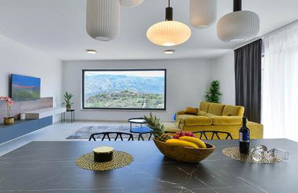 Villa Zariva with pool and panoramic mountain and - Foto 8