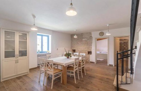 Nine-Bedroom Holiday Home In Bokordici - Foto 25