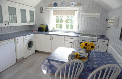 Broadstairs Beach Holiday Apartments, seafront stays opposite Kingsgate Bay with a parking space - Foto 23