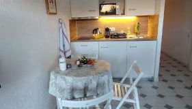 Studio with terrace in the center with AC - Foto 5