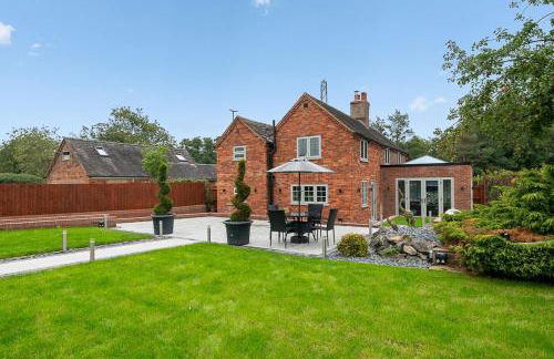 Luxury 4BR Cottage near St Georges Park - Foto 1