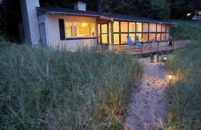 Relax on Lake Michigan at Reagan's Landing - Foto 25