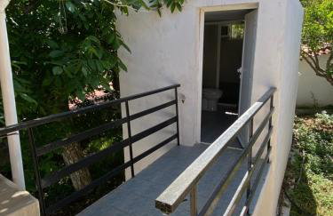 Barbajonn's Stone House - Foto 19