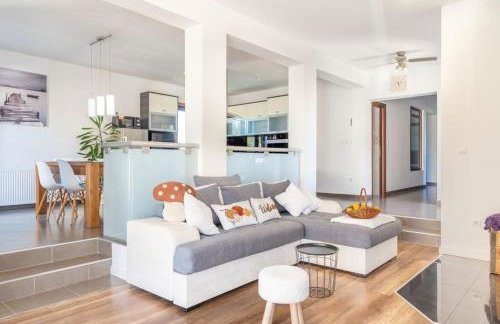 Villa Maslina with private pool on quiet location - by TA Leut Agency - Foto 33